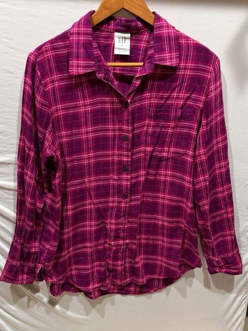 Gap The Easy Shirt Size S Pink Plaid Flannel Long Sleeve Button Down